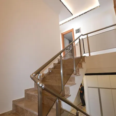 Apartment Ceray Park Daire *